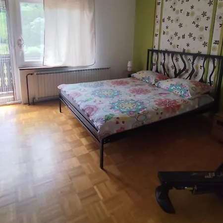 Beautiful House In Historic Location Apartament