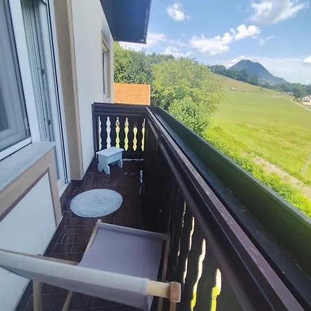 Beautiful House In Historic Location Apartament *